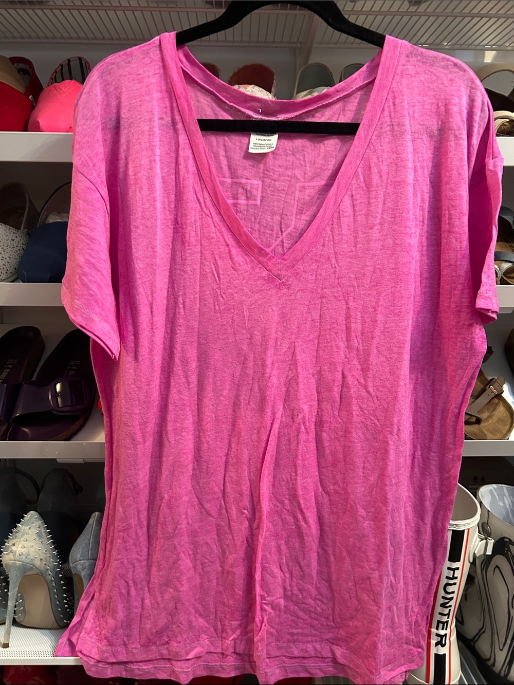 PINK Victoria's Secret Bright Pink V-Neck Short Sleeve Tee